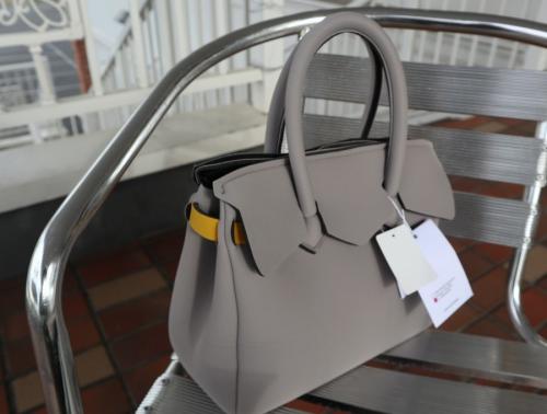 セーブマイバッグのハンドバッグ