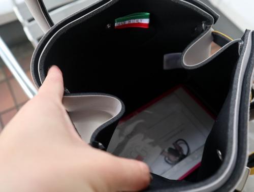 ハンドバッグのレデイース