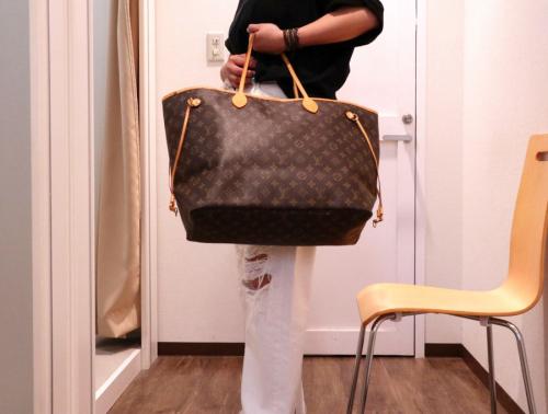 LOUIS VUITTON 　のルイ ヴィトン　