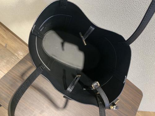 トートバックのBROCK T