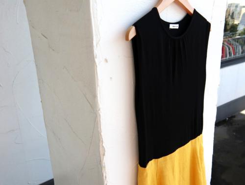 フレイアイディーのニットリネンコンビワンピース