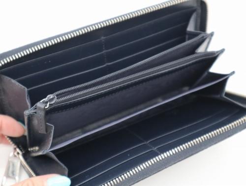 ラウンドジップウォレットのメンズ　レデイース