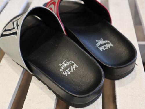 シャワーサンダルのメンズ