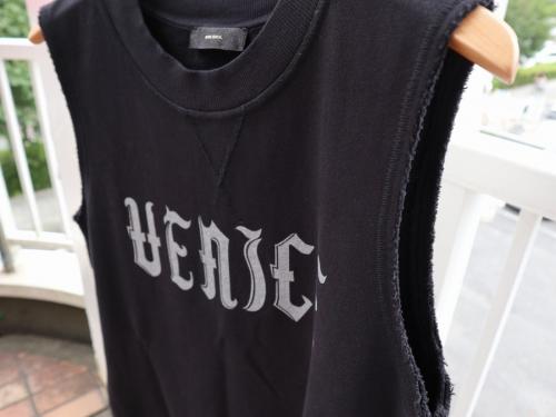 ディーゼルのノースリーブスウェット