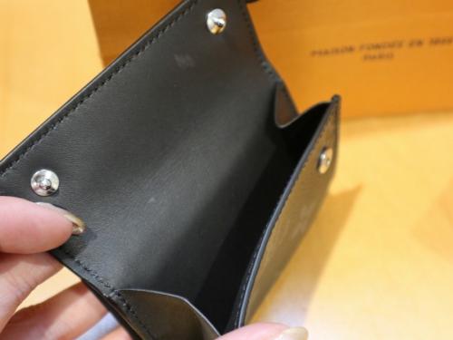 ルイ ヴィトン　のディスカバリー・コンパクトウォレット