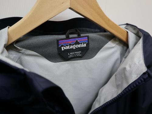 パタゴニアのトレントシェルジャケット