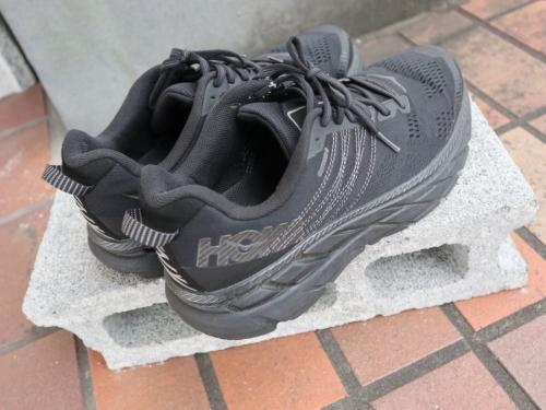 ホカ オネオネのCLIFTON6