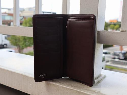 シャネルの長財布