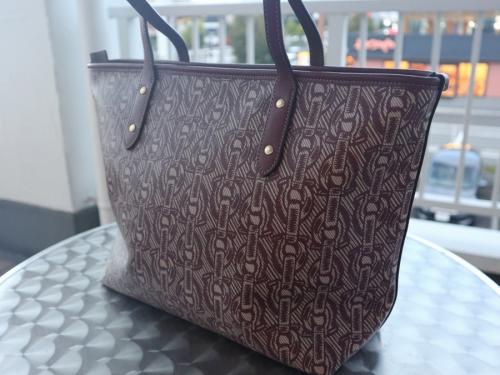コーチのトートバッグ