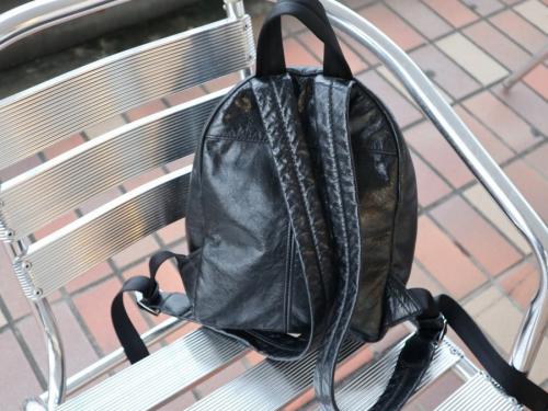 マークジェイコブスのレザーリュック