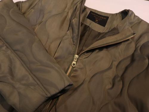 マイカ＆ディールのキルティングコート