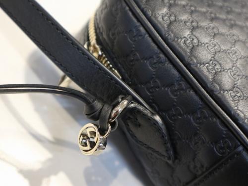 グッチのショルダーバッグ