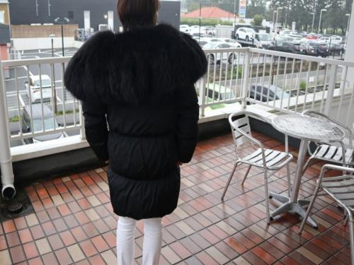 ラクーンファー付きダウンコートのレデイース