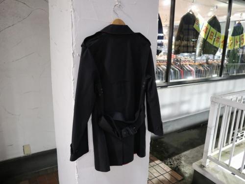 マッキントッシュのゴム引きコート