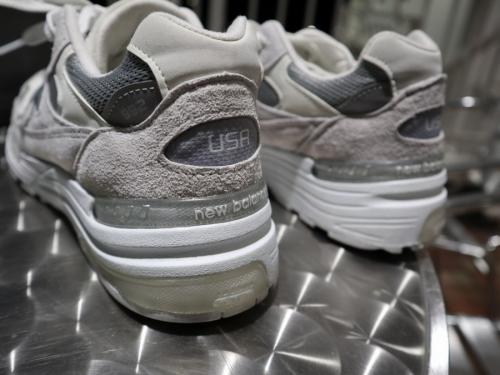 NEW BALANCEのニューバランス