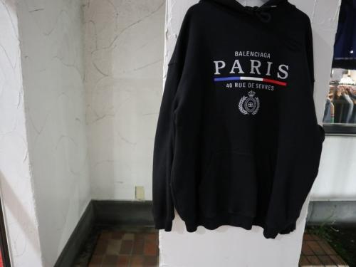 BALENCIAGAのバレンシアガ