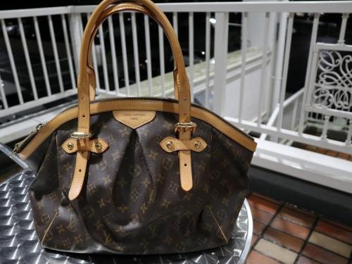 LOUIS VUITTON 　のルイ ヴィトン　