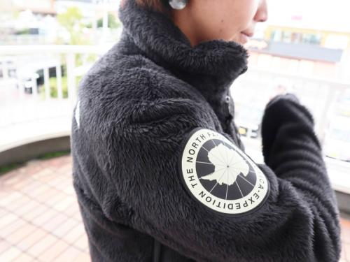 ザノースフェイスのAntarctica Versa Loft Jacket