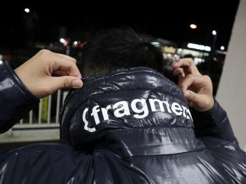 モンクレールのVIGGENダウンジャケット