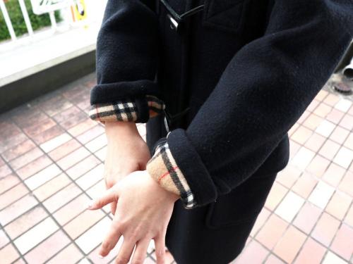 バーバリーブルーレーベルのロングダッフルコート　