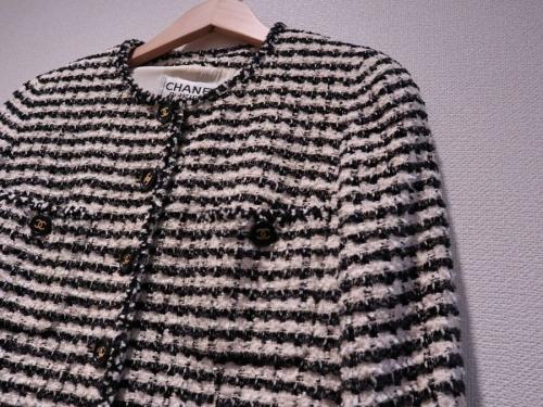 ノーカラーツイードコートのレデイース