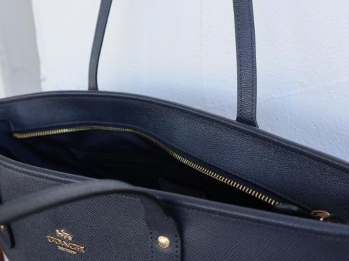 コーチのクロスグレイントートバッグ