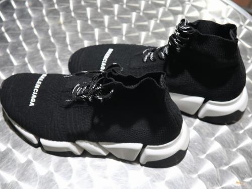 BALENCIAGAのバレンシアガ