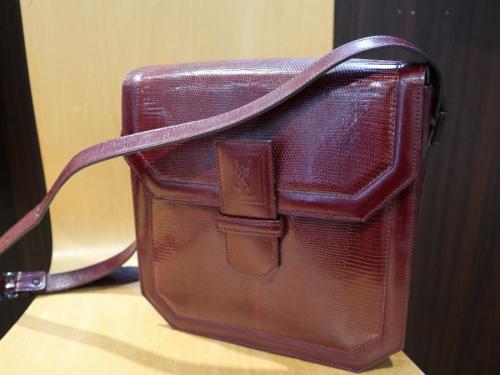 Yves Sain Laurentのイヴサンローラ