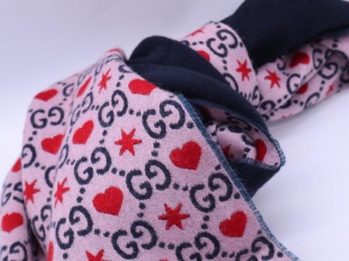 GG柄スターハートウールマフラーのレデイース