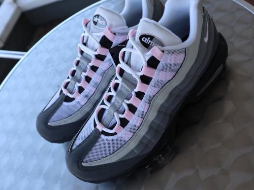 NIKE SBのナイキエスビー