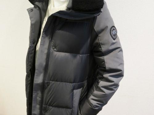 カナダグースのALTONA PARKA