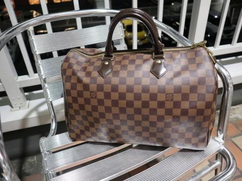 LOUIS VUITTON 　のルイ ヴィトン　