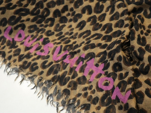 ラグジュアリーブランドのLOUIS VUITTON 　