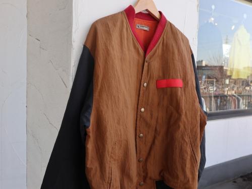 イッセイミヤケの80'sヴィンテージロゴブルゾン