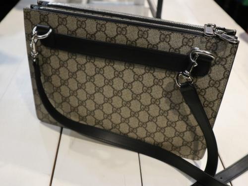 グッチのショルダーバッグ