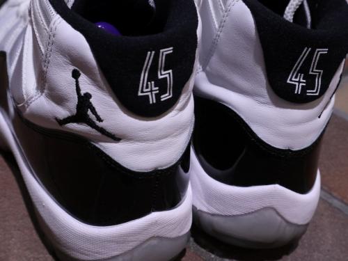 AIR JORDAN 11 CONCORDのメンズ