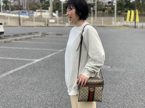 グッチのオフディアGGメッセンジャーバッグ