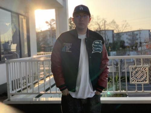 ステューシーのBIG4スタジャン