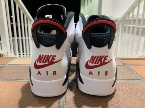 エアジョーダンのAir Jordan 6 Retro OG “Carmine”
