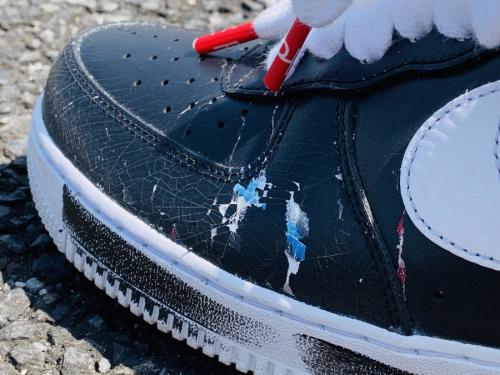 ナイキのPEACEMINUSONE AIR FORCE 1 LOW