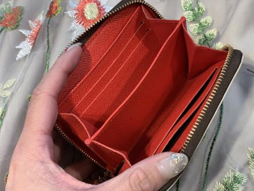 ルイ ヴィトン　のジッピーコインパース