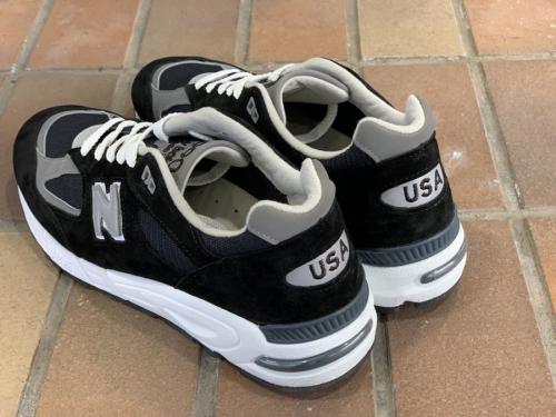 ニューバランスのM990BK2