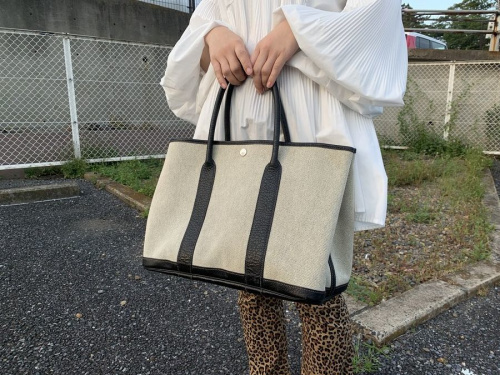 ラグジュアリーブランドのHERMES