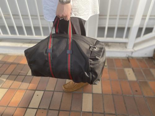 グッチのテクノキャンバスダッフルバッグ