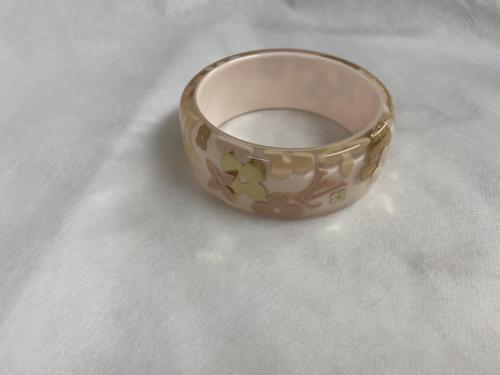 LOUIS VUITTON 　のルイ ヴィトン　