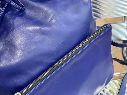 レザーバックパックのナップサック