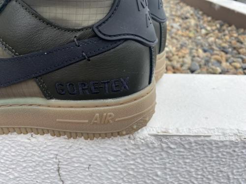 ナイキのエアフォースワンゴアテックス