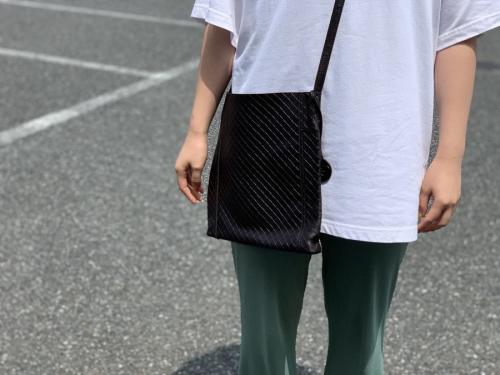 ボッテガベネタのイントレッチオミラージュショルダーバッグ