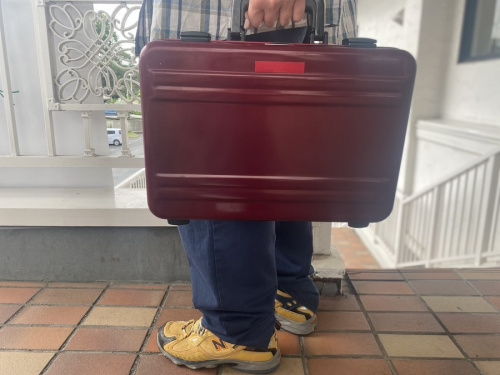 レアアイテムのZERO HALLIBURTON