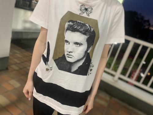 コーチのプリントTシャツ